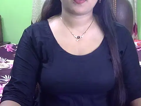 BengaliQueenStar online show from October 5, 2025, 3:14 pm