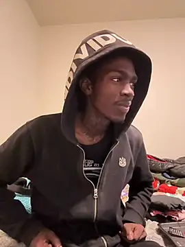 Snapshot of JasperBlaxx chatting on December 22, 2024, 9:20 pm JasperBlaxx online show from December 22, 2024, 9:20 pm