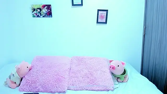 Agataowens online show from February 5, 2026, 2:40 am