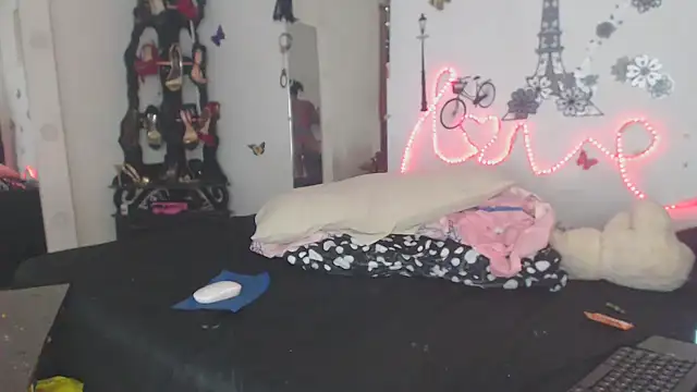 Snapshot of brigitht chatting on January 19, 2026, 11:36 am brigitht online show from January 19, 2026, 11:36 am