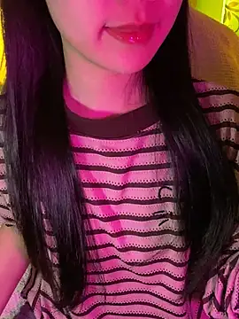 minmin2kk5 online show from November 28, 2025, 1:28 am