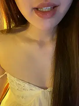 minmin2kk5 online show from March 26, 2026, 3:27 am