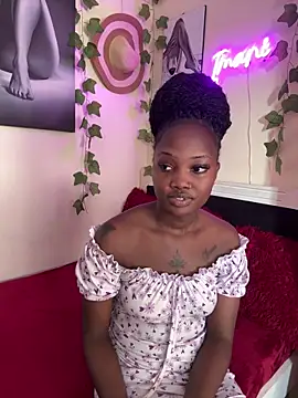 Queen Arnah254 online show from May 20, 2026, 2:03 pm