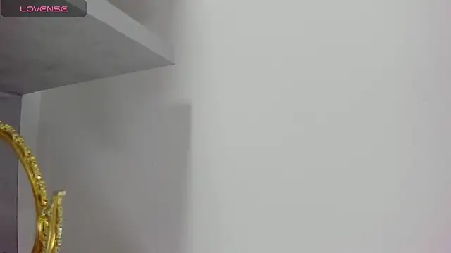 Cherllynn online show from November 7, 2025, 3:16 pm