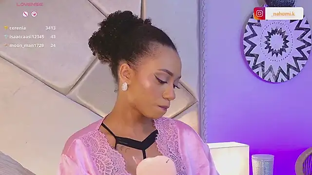 Nahomi King online show from February 25, 2025, 1:09 am