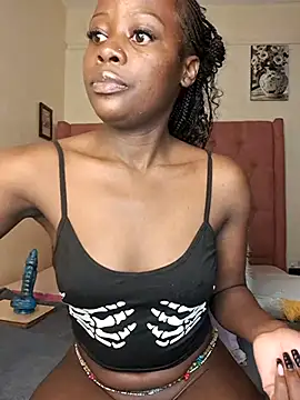 Snapshot of Wendy_smal_- chatting on June 11, 2026, 11:46 pm Wendy smal - online show from June 11, 2026, 11:46 pm