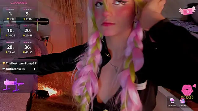 miia  baker online show from November 9, 2025, 11:47 am