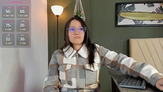 Elecktra sweet online show from June 15, 2026, 1:00 pm
