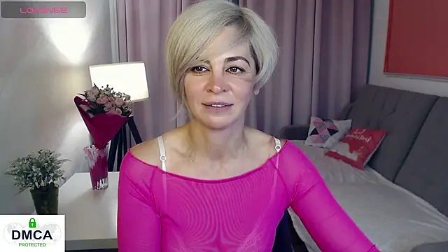Snapshot of Blonde_lola444 chatting on June 5, 2026, 5:40 pm Blonde lola444 online show from June 5, 2026, 5:40 pm