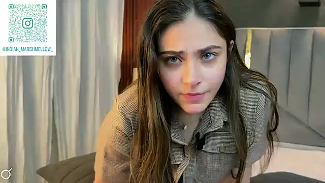 Snapshot of demieliss chatting on November 1, 2025, 6:24 pm demieliss online show from November 1, 2025, 6:24 pm