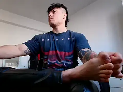 Snapshot of juandking chatting on December 17, 2024, 11:06 am juandking online show from December 17, 2024, 11:06 am