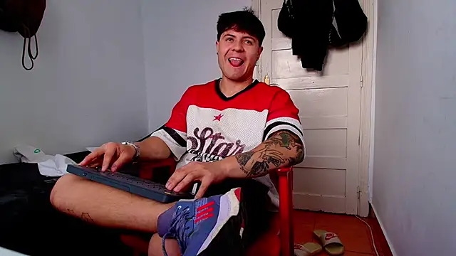 Snapshot of juandking chatting on October 27, 2025, 11:55 am juandking online show from October 27, 2025, 11:55 am