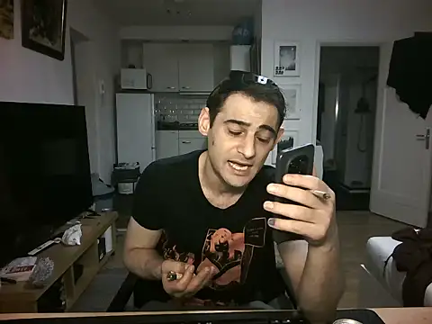 mihaimichael online show from June 12, 2026, 11:46 pm