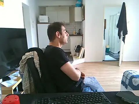 mihaimichael online show from June 20, 2026, 1:49 pm