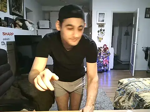 Snapshot of mihaimichael chatting on December 23, 2025, 12:11 am mihaimichael online show from December 23, 2025, 12:11 am