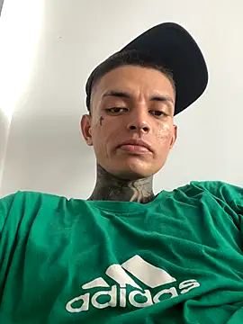 Snapshot of Herem369 chatting on December 20, 2025, 7:50 pm Herem369 online show from December 20, 2025, 7:50 pm