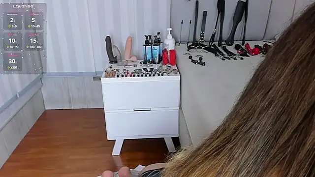 mileyerikson online show from February 18, 2026, 4:43 am