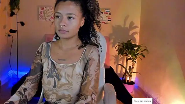 keyla roberts777 online show from February 26, 2025, 8:25 pm