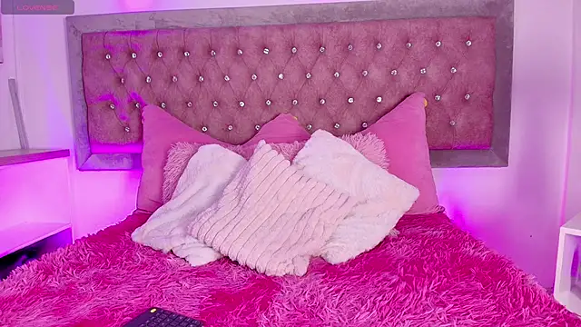 Tayzon Foxxx online show from February 2, 2026, 12:59 pm