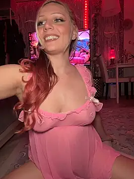 Snapshot of avacrush chatting on February 14, 2026, 4:23 am avacrush online show from February 14, 2026, 4:23 am