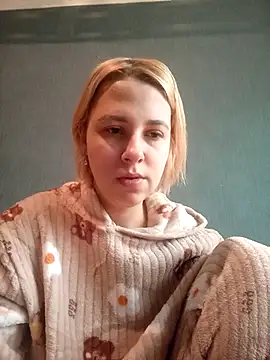 Gussie Bridie online show from March 3, 2025, 6:42 am