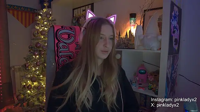 Pinkyladyxxx online show from November 22, 2025, 12:10 am