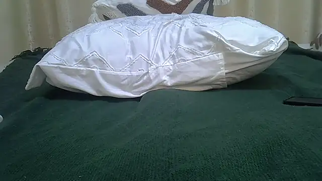Snapshot of jeyberrie chatting on May 28, 2026, 8:55 am jeyberrie online show from May 28, 2026, 8:55 am