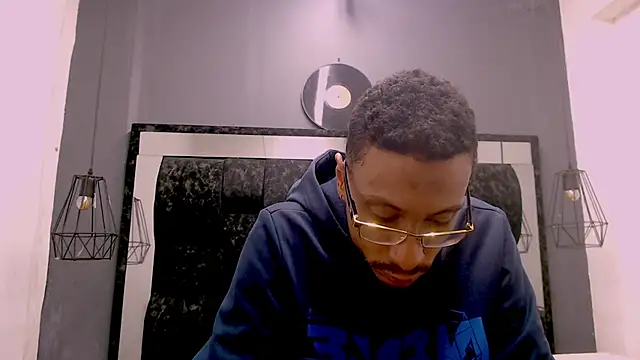 Jose Smoke online show from November 19, 2025, 4:01 am