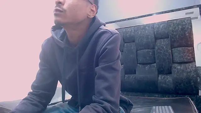 Jose Smoke online show from March 18, 2025, 3:56 am