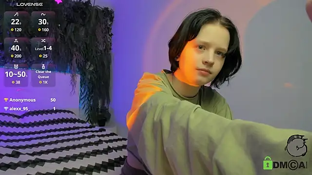 Snapshot of Alina_Mills chatting on January 18, 2025, 5:04 pm Alina Mills online show from January 18, 2025, 5:04 pm