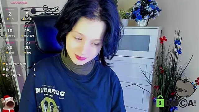 Snapshot of Alina_Mills chatting on January 1, 2025, 3:35 pm Alina Mills online show from January 1, 2025, 3:35 pm