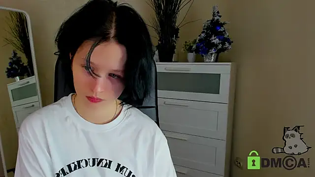 Snapshot of Alina_Mills chatting on January 11, 2025, 3:20 pm Alina Mills online show from January 11, 2025, 3:20 pm