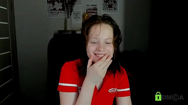 Alina Mills online show from December 3, 2025, 10:25 am