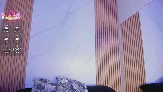 juicy led  online show from October 17, 2025, 11:12 am