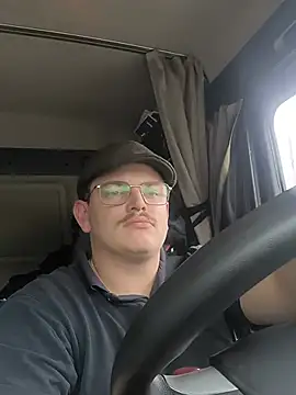Zjzbbz online show from June 8, 2026, 10:27 am