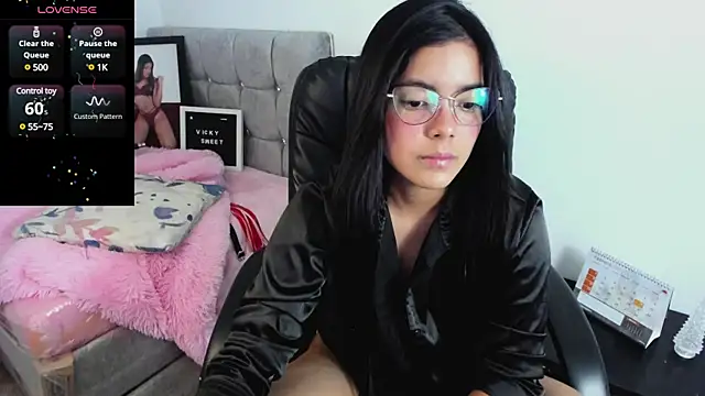 Snapshot of _Vicky_sweet chatting on February 7, 2025, 11:55 pm Vicky sweet online show from February 7, 2025, 11:55 pm