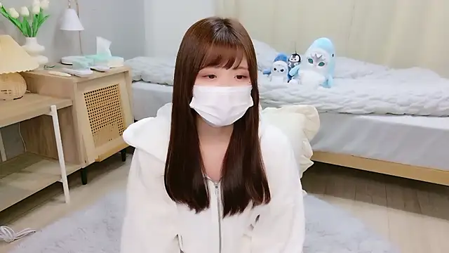 Sayuringo  online show from October 11, 2025, 12:39 pm