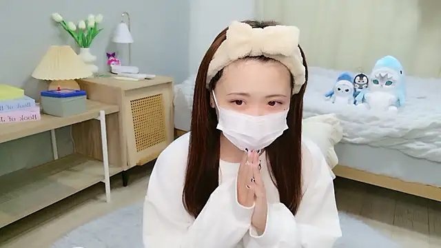 Sayuringo  online show from October 25, 2025, 6:12 am