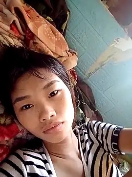 Snapshot of Lonalysexy chatting on September 28, 2025, 1:23 am Lonalysexy online show from September 28, 2025, 1:23 am