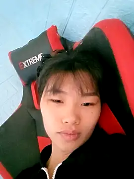 Snapshot of Lonalysexy chatting on October 4, 2025, 1:40 am Lonalysexy online show from October 4, 2025, 1:40 am