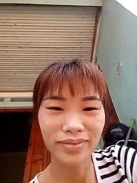 Snapshot of Lonalysexy chatting on March 22, 2025, 7:04 am Lonalysexy online show from March 22, 2025, 7:04 am