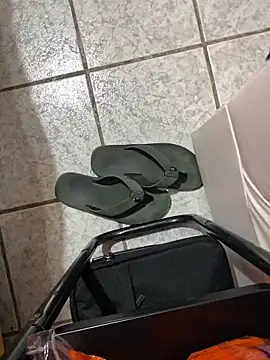 paco110396 online show from April 10, 2026, 3:52 pm