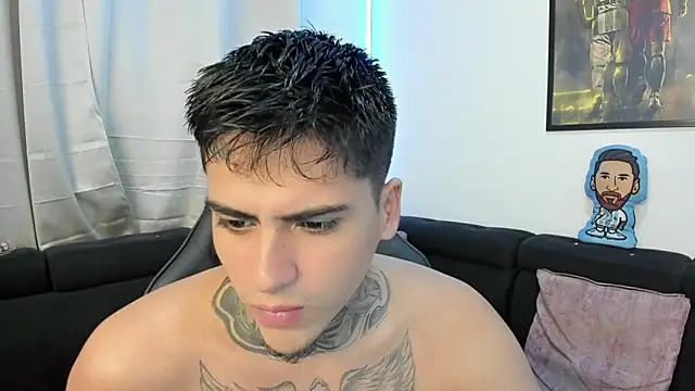 Snapshot of mad_maxxx2 chatting on March 2, 2025, 11:06 pm mad maxxx2 online show from March 2, 2025, 11:06 pm