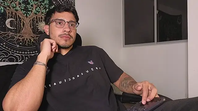 JayMarcos  online show from September 28, 2025, 6:09 am