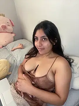 Snapshot of cloe_small chatting on February 23, 2025, 8:44 pm cloe small online show from February 23, 2025, 8:44 pm