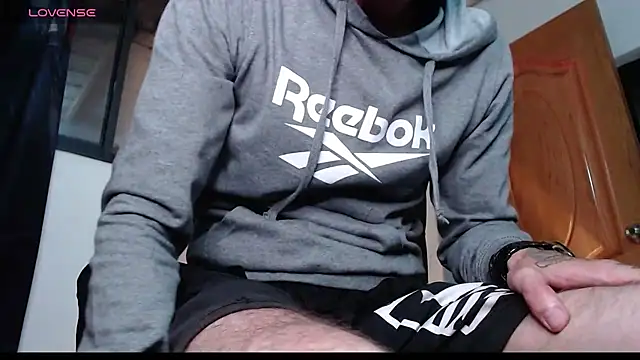 ren stipee online show from March 18, 2025, 1:13 am