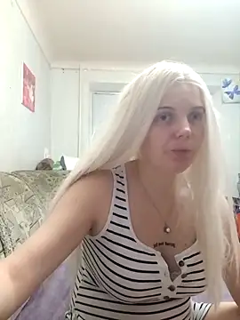 Snapshot of Adele_Lily chatting on March 15, 2026, 9:22 pm Adele Lily online show from March 15, 2026, 9:22 pm