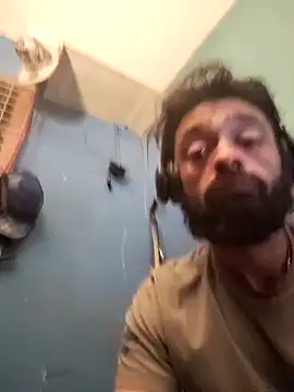 C8L3U online show from December 3, 2024, 7:49 am