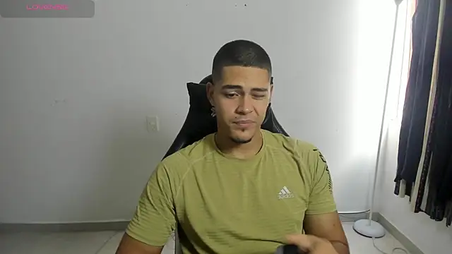 Iamdylan777 online show from February 13, 2026, 12:27 pm