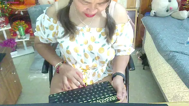 Jerry-Lan online show from October 18, 2025, 8:55 pm